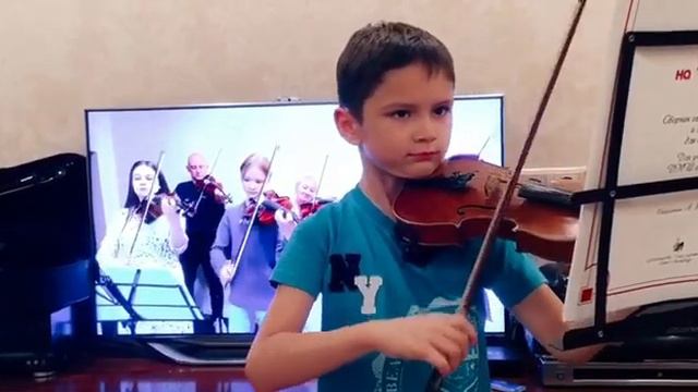 Комаровский «Вперегонки»