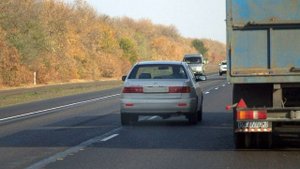 Три типичные ошибки водителей новичков при обгоне фур