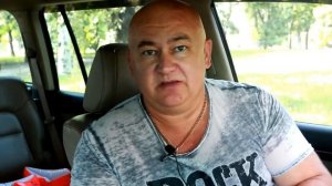 ПОЧЕМУ ОПЫТНЫЕ АВТОМОБИЛИСТЫ НЕ ВЫКРУЧИВАЮТ ПРОБКИ ПРИ ЗАРЯДЕ АКБ