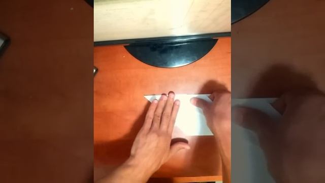 איך להכין מטוס מנייר? (בסיסי) смотреть онлайн