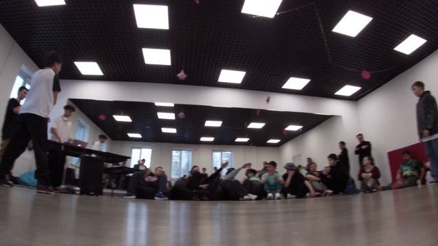 Juniors 7toSmoke смотреть онлайн