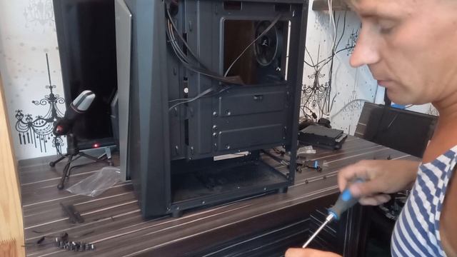 установка HDD и SSD