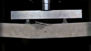 Испытание железобетонной балки на изгиб