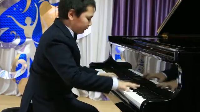 Поддельский Максим - С. Рахманинов «Итальянская полька» смотреть онлайн