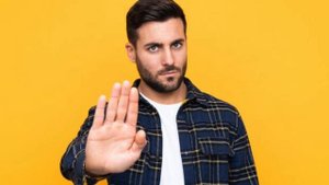 Жена хочет развода, а я нет что делать ? Как вернуть жену, если она подала на развод?