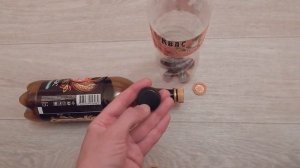 Как налить в бутылку густое варенье / How to pour thick jam into a bottle