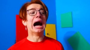 100 ТАЙНЫХ ДВЕРЕЙ и ТОЛЬКО ОДНА ТЕБЯ СПАСЕТ !