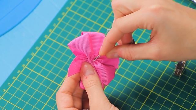 "Ободок из лент своими руками." Канзаши для начинающих.Урок № 30. смотреть онлайн