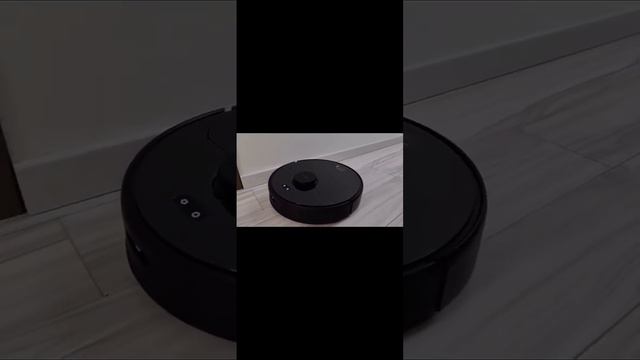 Робот пылесос Dreame Bot///Новое предложение