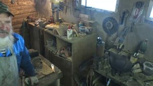 Глушитель на тяжелый дизельный мотоблок, сделал своими руками из подручных материалов.