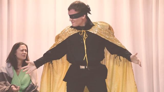 Скетч "Super heroes save Christmas" Status Lingua 2018 смотреть онлайн