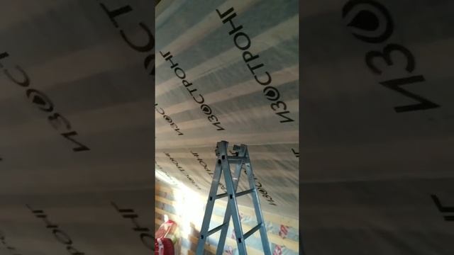 ОБШИВАЕМ МАНСАРДУ ВАГОНКОЙ. ЧАСТЬ #1 смотреть онлайн