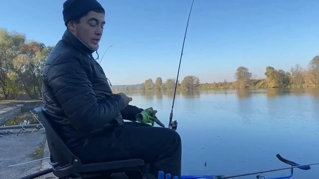 Фидерная рыбалка на верхней Москва реке смотреть онлайн