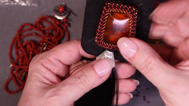 Переделка винтажного янтарного украшения. Кулон "Хаара"I Как переделать украшение своими руками.