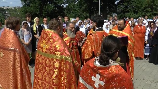 Крестный ход в честь святых Царственных Страстотерпцев в Могилеве смотреть онлайн