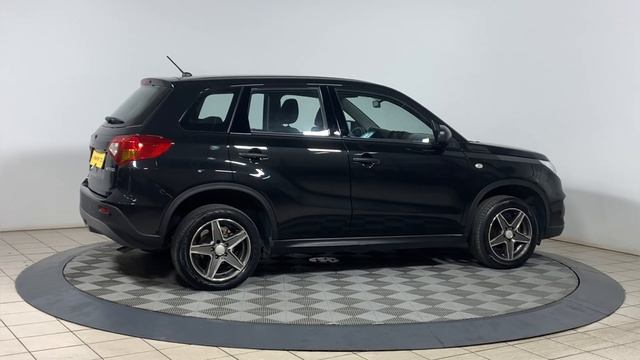 Suzuki Vitara смотреть онлайн