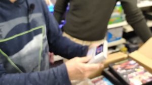 Распаковка посылки из Америки, ретро-консоли, игры и аксессуары в магазине денди.