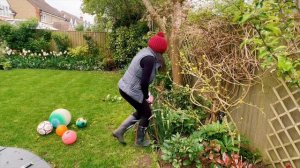 Flower Pruning/Spring Garden prune🌹((+ a little garden chat))🌱🌿