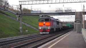 Тепловоз 2ТЭ116-1311 на подъёме.