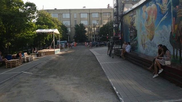 Новосибирск - дворик гостиницы Центральная пл.Ленина