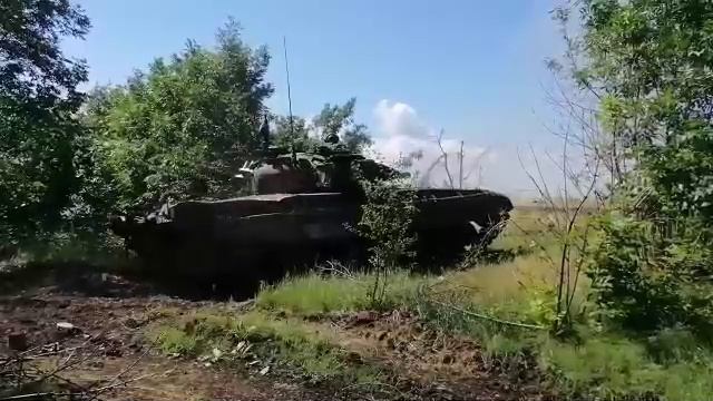 Мотострелки ведут бой