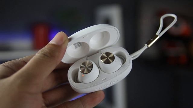 Sudio T2 Review - A Better TOLV with Active Noise Cancellation