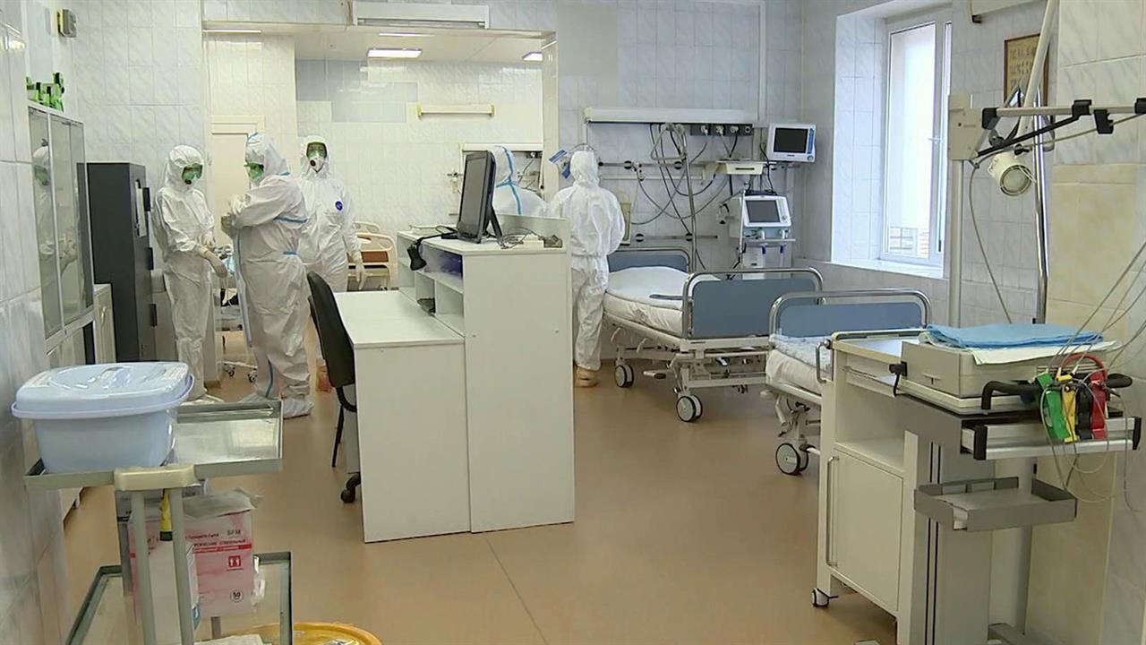 Коронавирус в России начал постепенно отступать