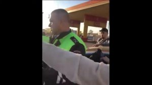 Пьяный мент начал стрелять