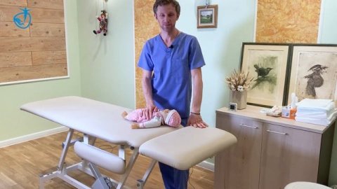 Колики у новорожденных - Как помочь ребёнку при коликах