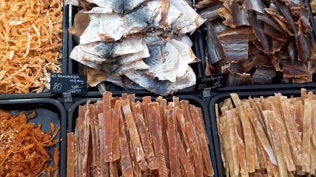 Одесский Привоз. Рыбный корпус. Рыбачка Соня.