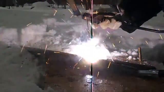 сварка. первый раз смотреть онлайн