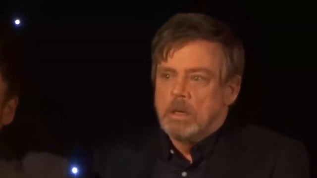Sad Mark Hamill React To His Role As Luke Skywalker In The Last Jedi смотреть онлайн