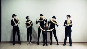 Пантомима "8 марта"