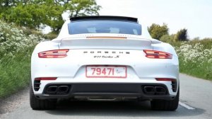 Porsche 911 Turbo S with 580 BHP Explodes off the line with 0-60 in 2.5 seconds