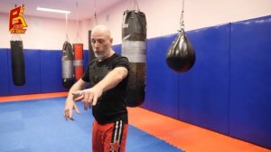 Двигайся как боксёр / Техника передвижений, работа ног или футворк в боксе / Александр Степнов