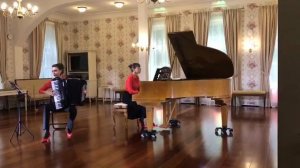 Галлиано "Танго для Клод"  Виолетта Маркова (фортепиано) и Мария Конных (аккордеон)