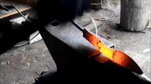 большой кованный нож из рессоры