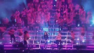Les Twins- Beyonce