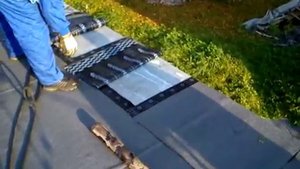 Ремонт плоской кровли на вагончике