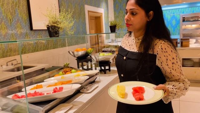 5⭐️ BUFFET DINNER AT WALDORF ASTORIA ?❤️||RAS AL KHAIMAH смотреть онлайн