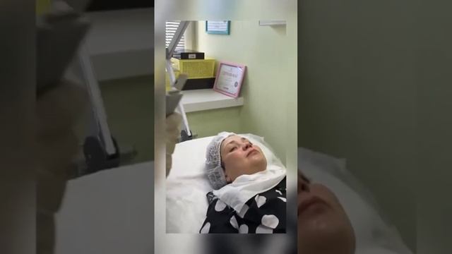 Профессиональный комплексный уход за лицом