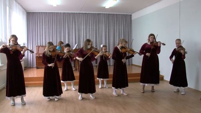 В. Азарашвили Ноктюрн, исп. детский ансамбль скрипачей "Искринка", рук. Скороходова Н.Г. Искитим смотреть онлайн