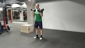 Сгибание рук с гантелями