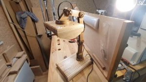 Настольная лампа из разных пород дерева (своими руками).