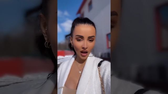 Кристина Бухынбалтэ и Безус….???