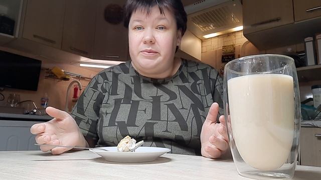 ЖОРА ПРОБУЕТ ВПЕРВЫЕ ✅️ СЛАДОСТИ УЛУН такая моя одообразная жизнь НЕ БОЙТЕСЬ ПРОБОВАТЬ НОВИНКИ смотреть онлайн