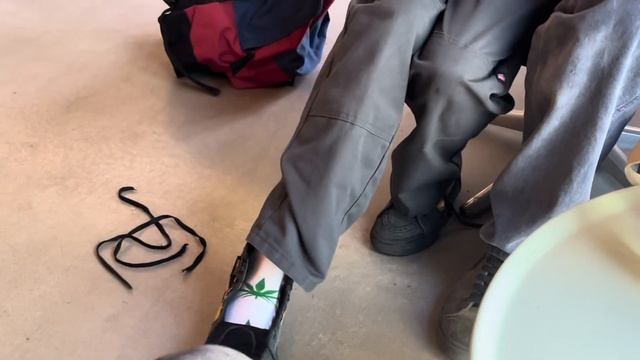 ПРИЕХАЛ В СКЕЙТ-ПАРК И... смотреть онлайн