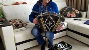 Кировская Заказная гармонь Фа Диез