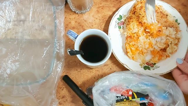 30 дней на 1000 рублей! 4 й и 5 й день выживания! Углеводы, углеводы... смотреть онлайн