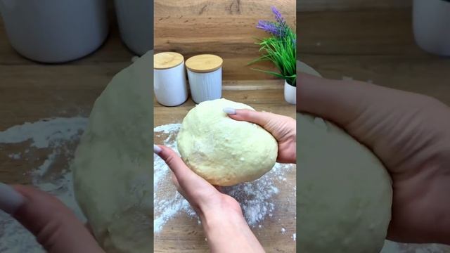 Творожный Наполеон на сковороде, рецепт в правом верхнем углу три точки , затем кнопка описание